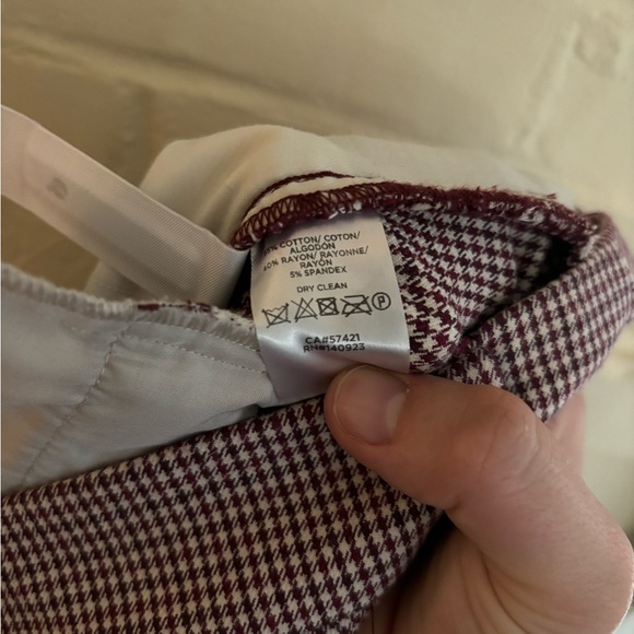 LOFT Sutton Skinny Pant Houndstooth - Picture 5 of 6
